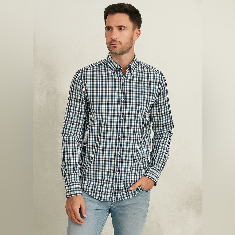 Regent Street Men’s Blue Green Plaid Long Sleeve Button Up Shirt Size Medium